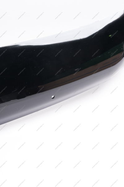 Спойлер на капот Voron Glass LADA Largus