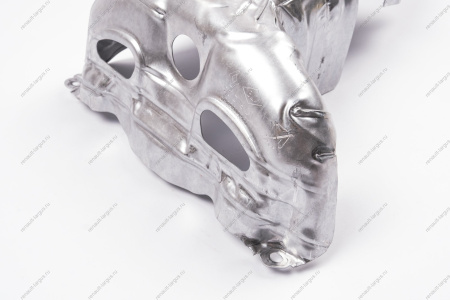 Экран термоизоляционный выпускного коллектора LADA Largus Renault