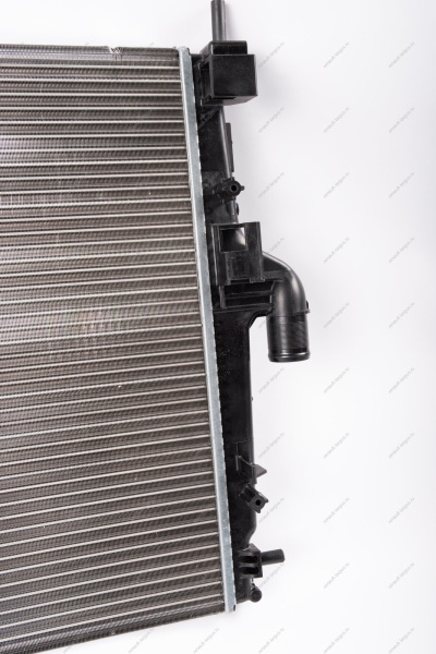 Радиатор охлаждения LADA Largus/Лада Ларгус с кондиц. 16 кл. . Lada