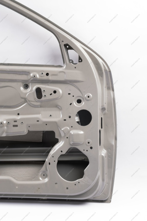 Дверь передняя левая Lada Vesta SW Cross /Sedan Cross (катафорезный грунт) Lada