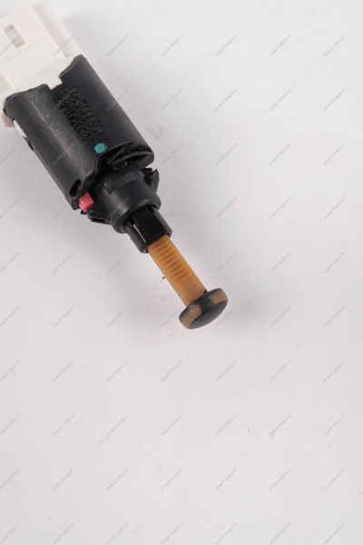 Выключатель стоп-сигнала Lada Vesta Lada