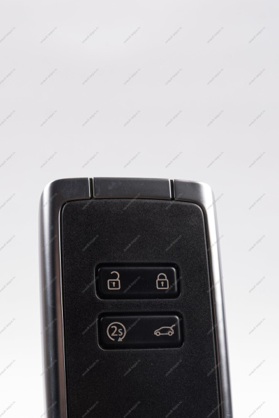 Ключ доступа и запуска автомобиля (без задней крышки) LADA Vesta NG Renault