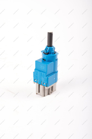 Выключатель педали сцепления (концевик) (датчик) Lada Largus Lada