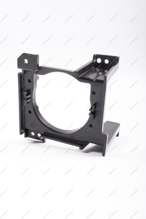 Кронштейн крепления противотуманной фары правый с 12,08,2019.Lada Vesta SW Cross /Cross седан Lada