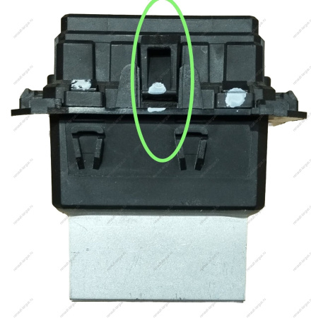 УЦЕНКА Резистор новый Lada Vesta отопителя под кондиционер (Азат 1000=) ( Отломана защелка ) Lada