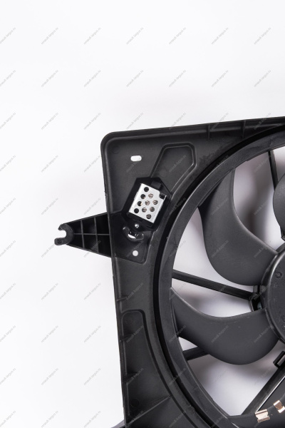 Вентилятор охлаждения к рад. с кондиц. 8200735039 после 2008 RENAULT Logan/Рено Логан LUZAR