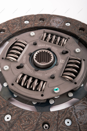 Комплект сцепления LADA Vesta (с тросовым приводом) с выжимным подшипником HOLA