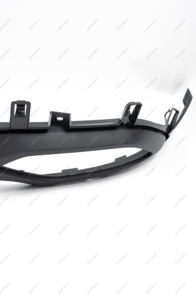 Накладка заднего бампера нижняя LADA Vesta FL Lada