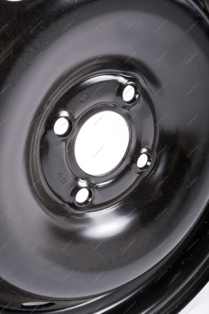 Диск колесный R-15 15X6 4X100 ET50 D60 штамп цвет черный LADA Largus Lada