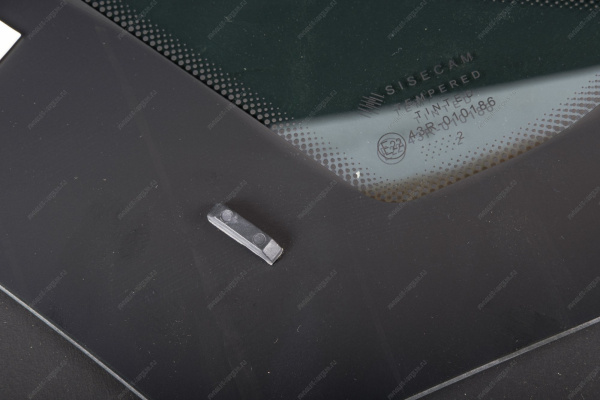 Стекло LADA Vesta/Веста окна боковины правое (тонирован) (Tinted) Lada