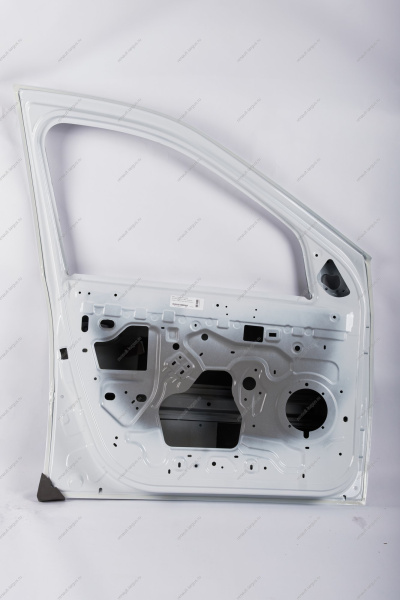 Дверь передняя левая LADA Largus/Лада Ларгус крашеная (с отв. под молдинг) 221 Ледниковый (Белый) Lada