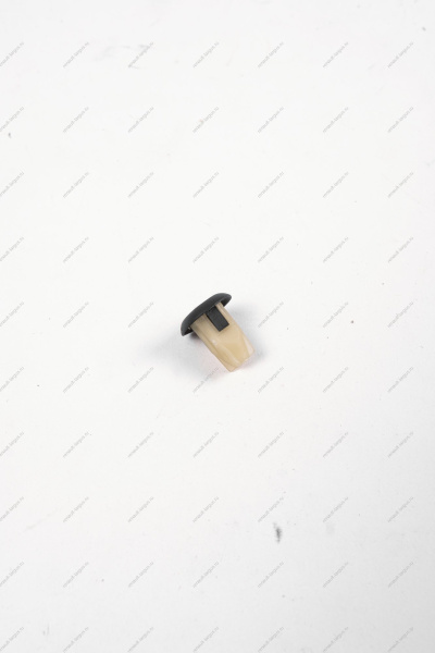 Зажим обивки крышки багажника 1шт LADA XRAY АвтоВАЗ