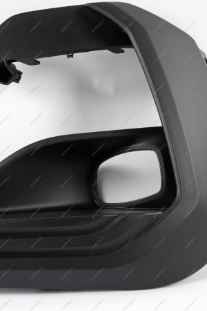 Облицовка ПТФ правая ( без отв под парктроник) LADA Vesta SW Cross FL Lada