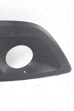 Облицовка противотуманных фар ПРАВАЯ (цвет СЕРЫЙ) LADA Largus/Largus Cross Lada