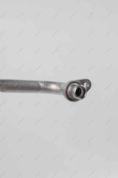 Трубопровод между компрессором и осушителем LADA XRAY/Largus FL Renault