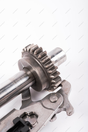 Ось заднего хода LADA Largus с промежуточной шестерней в сборе ( без упаковки) Renault