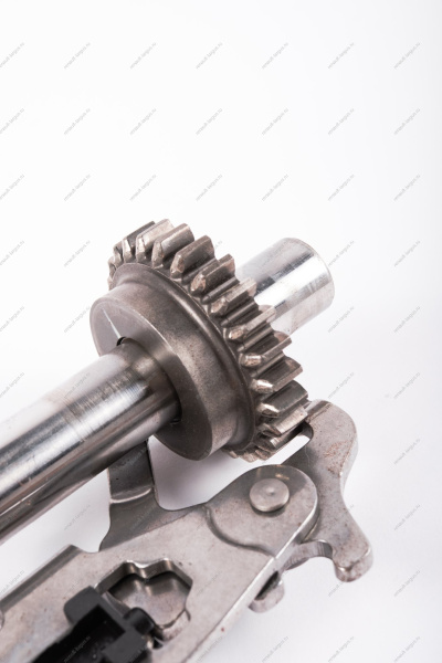 Ось заднего хода LADA Largus с промежуточной шестерней в сборе ( без упаковки) Renault