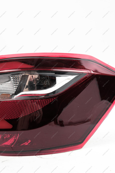 Фонарь задний наружный правый светодиодный LADA Vesta FL Россия