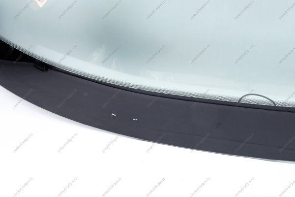 Стекло LADA Vesta ветровое 4D Sed / 5D Hbk / 5D Wag тонирован.Tinted (полный обогрев) (AGC) Lada