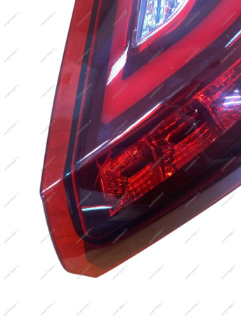 УЦЕНКА Фонарь задний внутренний правый светодиодный LADA Vesta FL внтутренний скол Россия