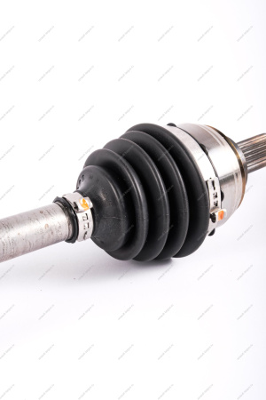 Привод правого переднего колеса (24*33зуб) LADA XRAY/Largus (GKN Driveline) Lada