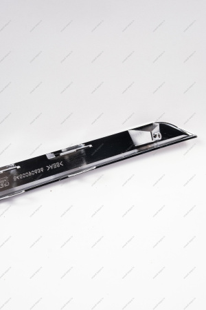 Молдинг переднего бампера нижний правый (хром) LADA Largus (FL) NEW Россия