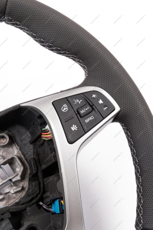 Колесо рулевое с блоками управления аудио-системой, круиз-контролем и обогревом Lada Vesta NG Lada