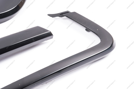 Молдинги LADA Vesta переднего бампера комплект 4 шт.к-т ЧЕРНЫЕ глянец Gamma