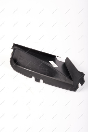 Дефлектор радиатора Renault Duster 2010-2021 Renault