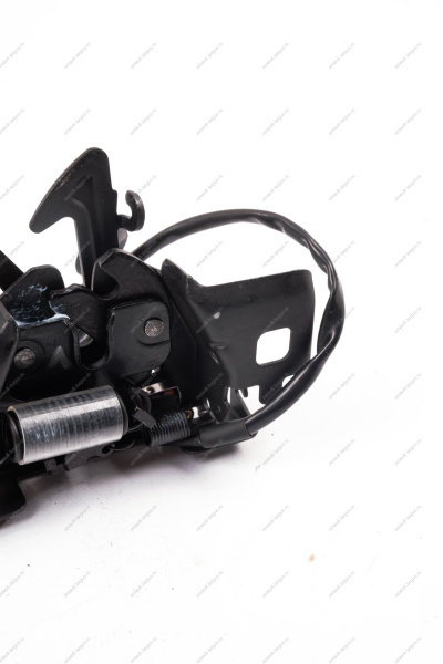 Замок капота LADA Largus (FL) NEW Lada