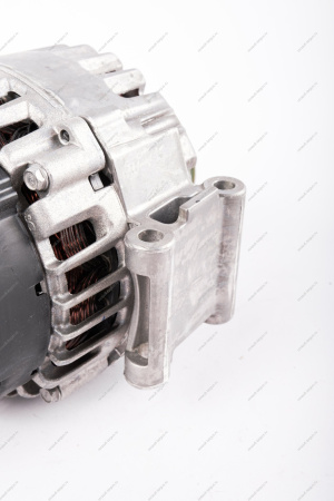 Генератор Lada XRAY ( Valeo) Lada