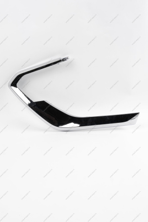 Молдинг переднего бампера нижний левый (хром) LADA Vesta FL Россия