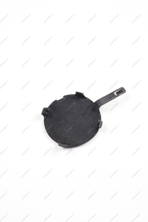 Заглушка окна переднего бампера LADA Largus/Лада Ларгус под буксир. крюк.191 крашеная Lada