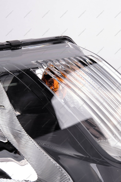 Фара правая (лампа H7) LADA Largus (FL) NEW Lada