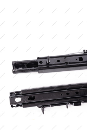 Комплект направляющих сидения левого (водителя) LADA Largus Renault