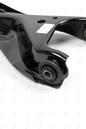 Рычаг передний правый LADA Largus/Logan 2014- (с боковой проточкой) Lada