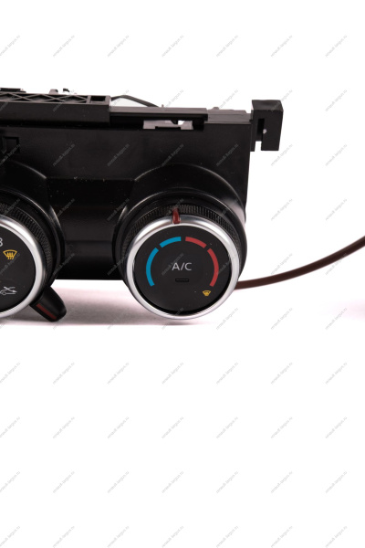 Блок LADA Vesta управления климат контролем Lada
