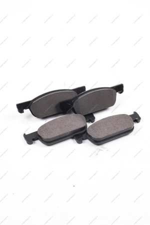 Колодки LADA XRAY переднего тормоза к-т BRECKNER