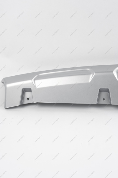 Накладка переднего бампера центральная (цвет серебристый) Lada Largus Cross до 2021г. (ORIGINAL) Lada