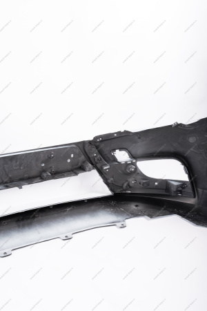 Бампер передний LADA Vesta Sedan/SW в цвет (без заглуш под букс крюк) 221Ледниковый (белый) Кампласт