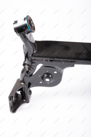 Балка заднего моста LADA Largus/Лада Ларгус с шарнирами (с сайленблоками) в сборе ( ORIGINAL) Lada