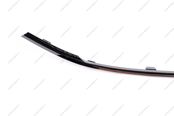 Молдинг решетки радиатора передний верхний правый (хром) Lada Vesta NG Lada