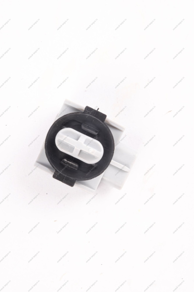 Клипса обивки двери LADA XRAY Renault