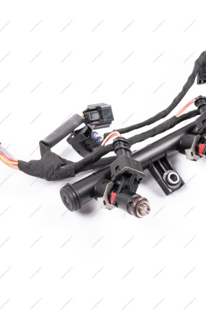 Рампа топливная LADA XRAY в сборе с форсунками 166007733R 4шт дв H4M к-т Renault