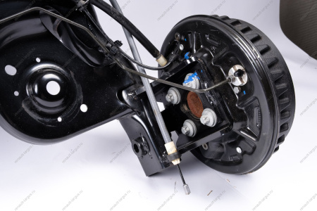 Балка заднего моста LADA Largus/Лада Ларгус с шарнирами (с сайленблоками) в сборе с тормозными барабанами ORIGINAL Lada