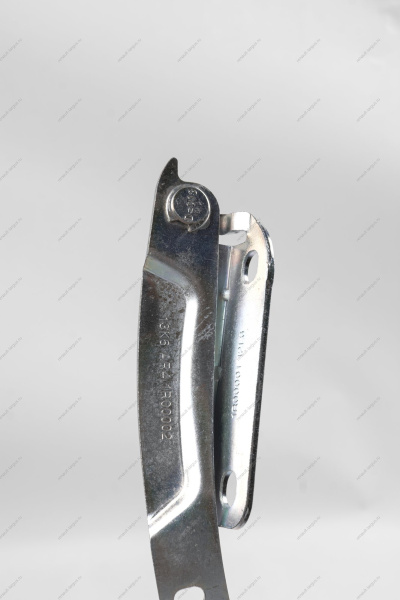 Петля капота правая RENAULT Logan 2014- Россия