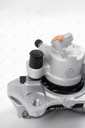 Суппорт передний левый в сборе Renault Logan II, Sandero II (суппорт410118579R +2шт тормозн.колодки 410602581R) Renault