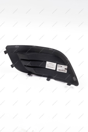 Заглушка переднего бампера LADA Largus/Лада Ларгус противотуманной фары левая (,Полад, г. Тольятти) Lada