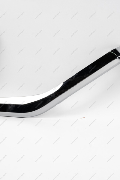 Молдинг переднего бампера нижний левый (хром) LADA Vesta SW Cross FL Lada