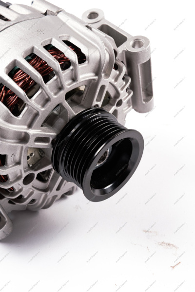 Генератор LADA Vesta 120А (тип VALEO) CARTRONIC